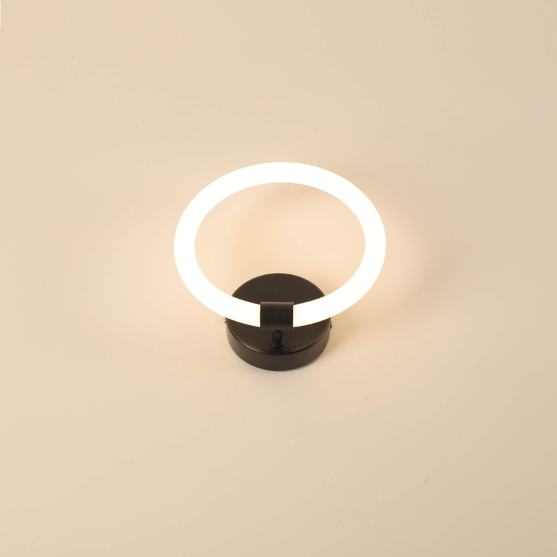 Minimalist Gold Circle Pendant Light 