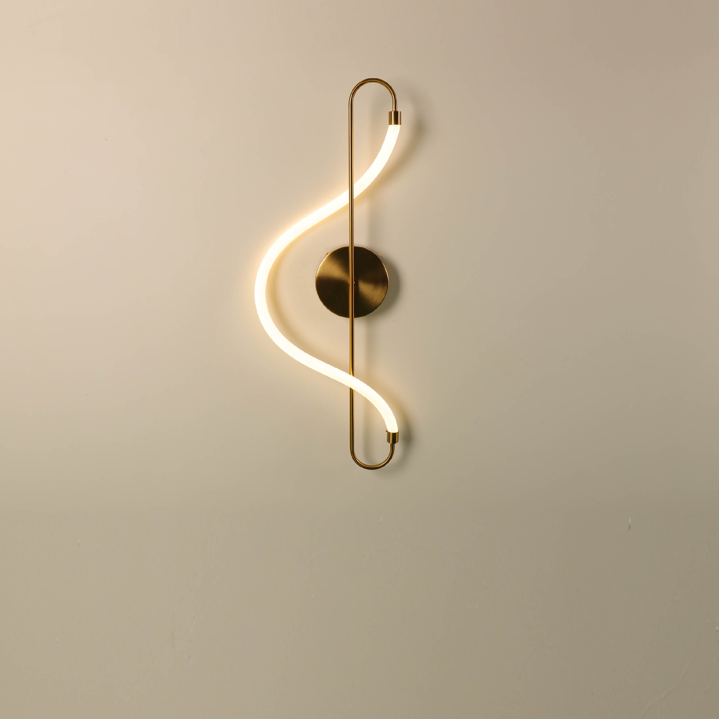 musical note LED wall lamp