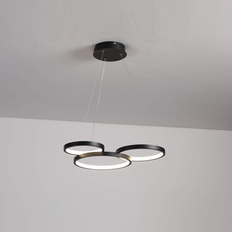 With 8 lighting modes, the dynamic patterns perform a choreographed dance across 360° viewing angles.