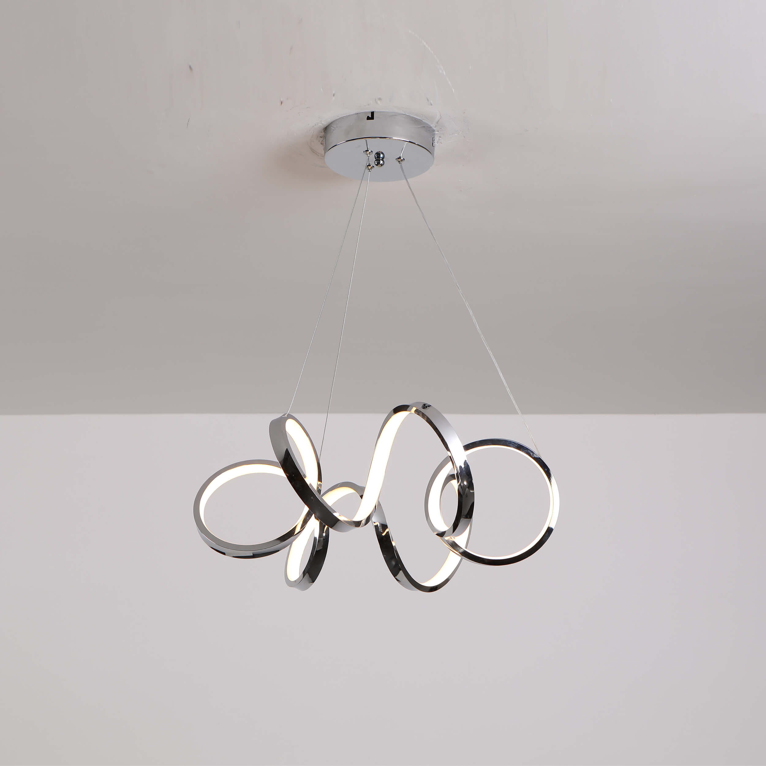 Modern Luxury Ceiling Light with Sleek Design