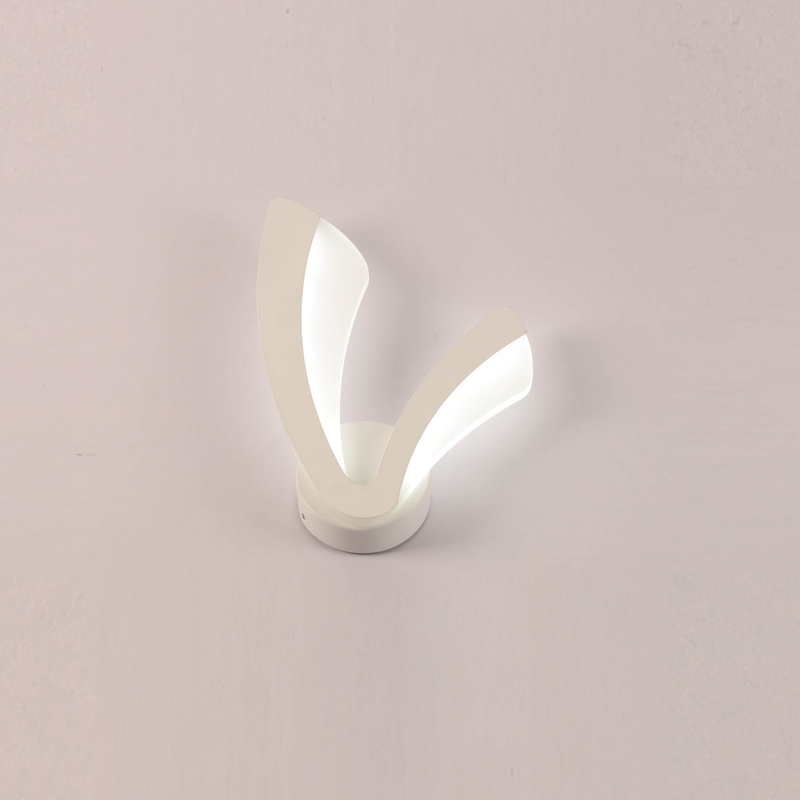 Sculptural Ceiling Light Featuring Delicate Petal-Like Arms