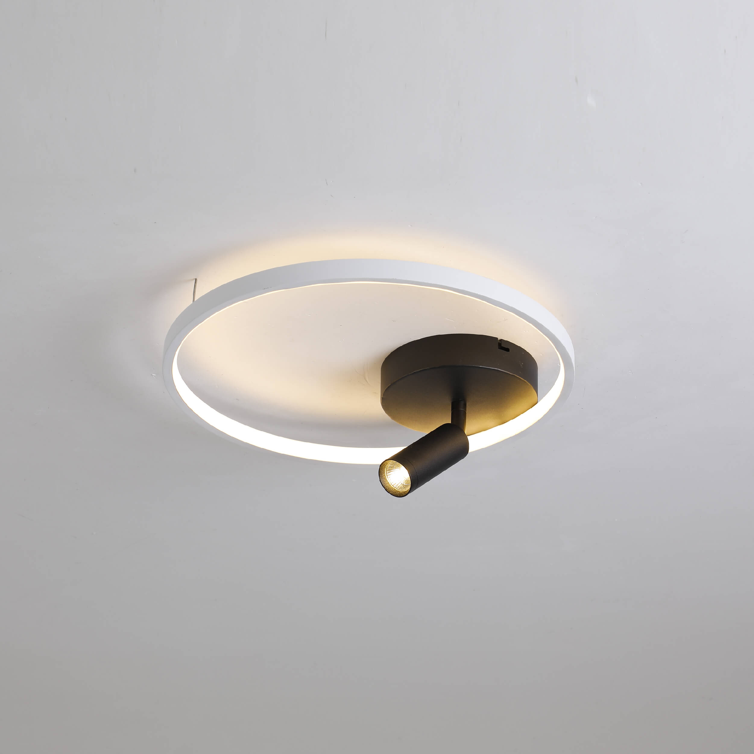 Modern Round And Square LED Ceiling Track Lights