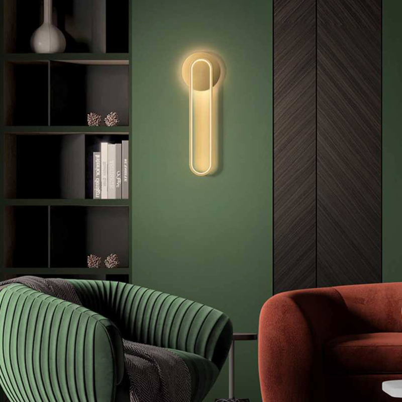 Sleek and Streamlined Lighting Fixture