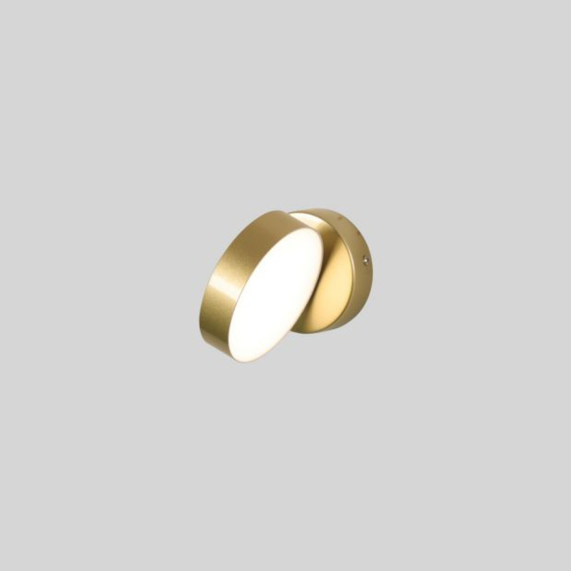 Contemporary Brass Wall Lighting Design